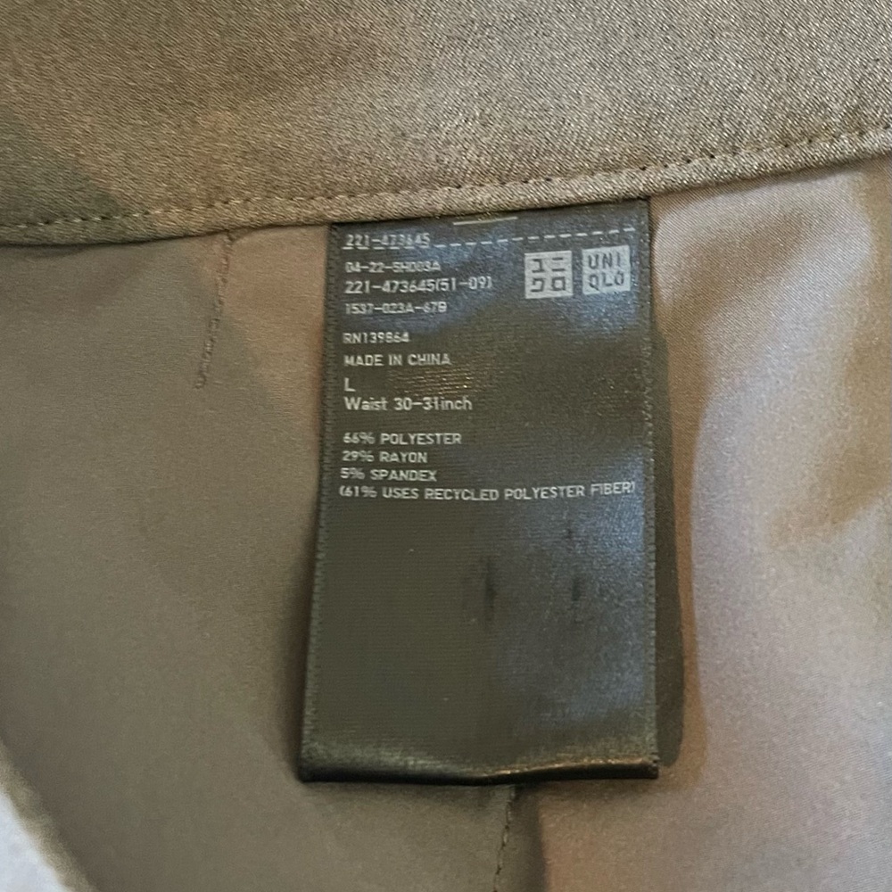 Uniqlo Women's Smart Ankle Trousers in Two Way Stretch - Picture 6 of 6